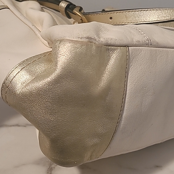 Coach Gallery Cream Metallic Soft Gold Leather Shoulder Bag Purse Tote Timeless - Picture 9 of 16